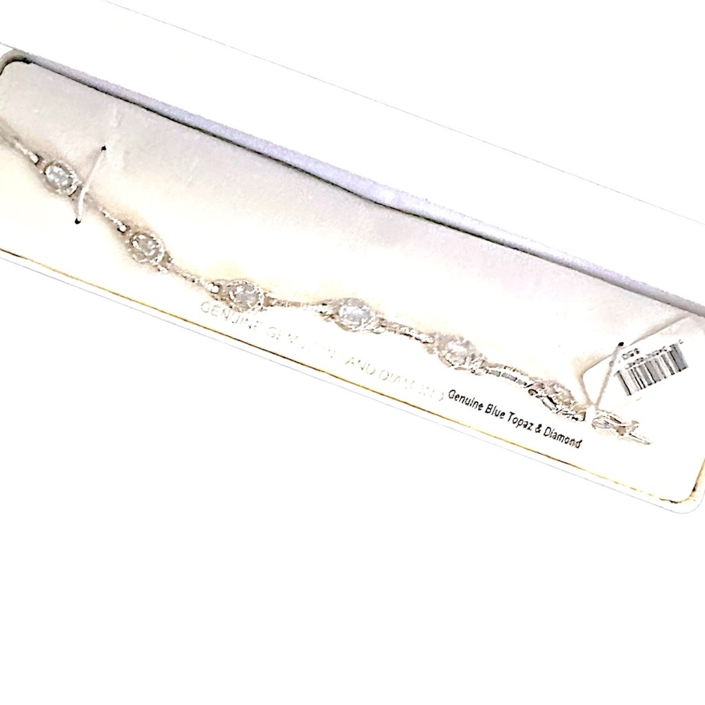Bling Bracelet. Glass and Silver-tones. Blue Topaz & Diamond.